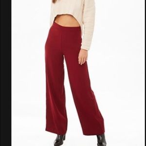Burgundy pant size  L